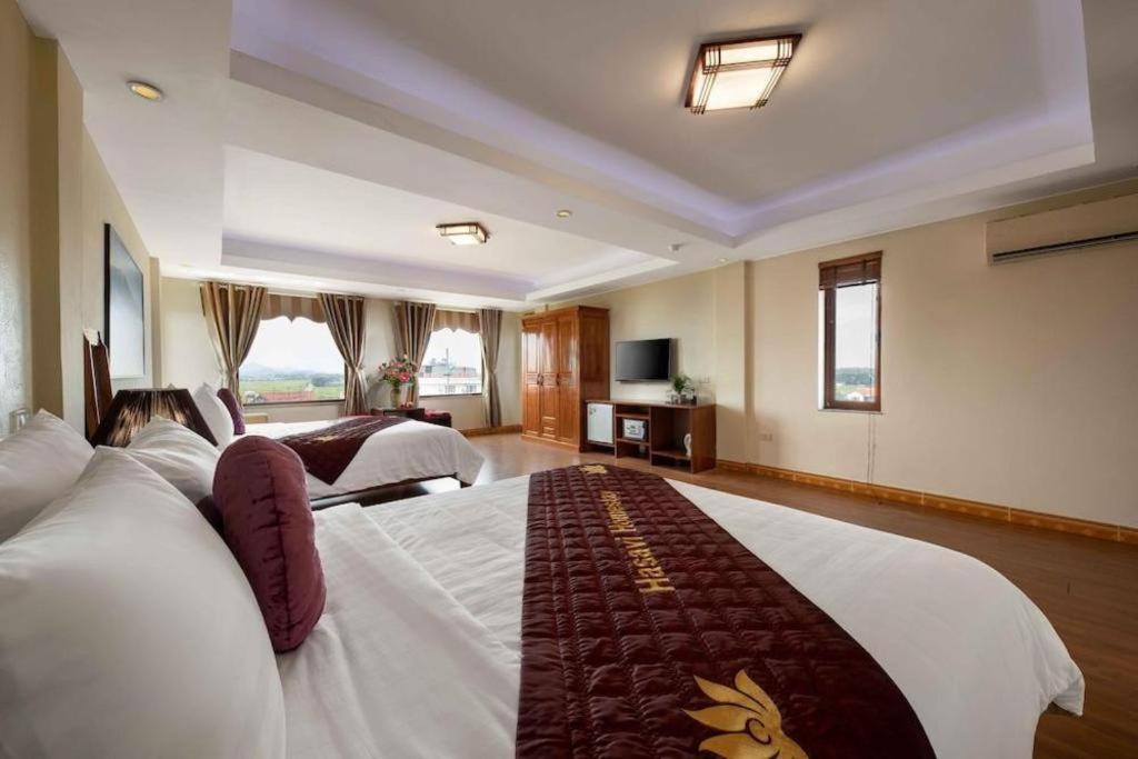 Viet Village Hotel Hanoi Exterior photo