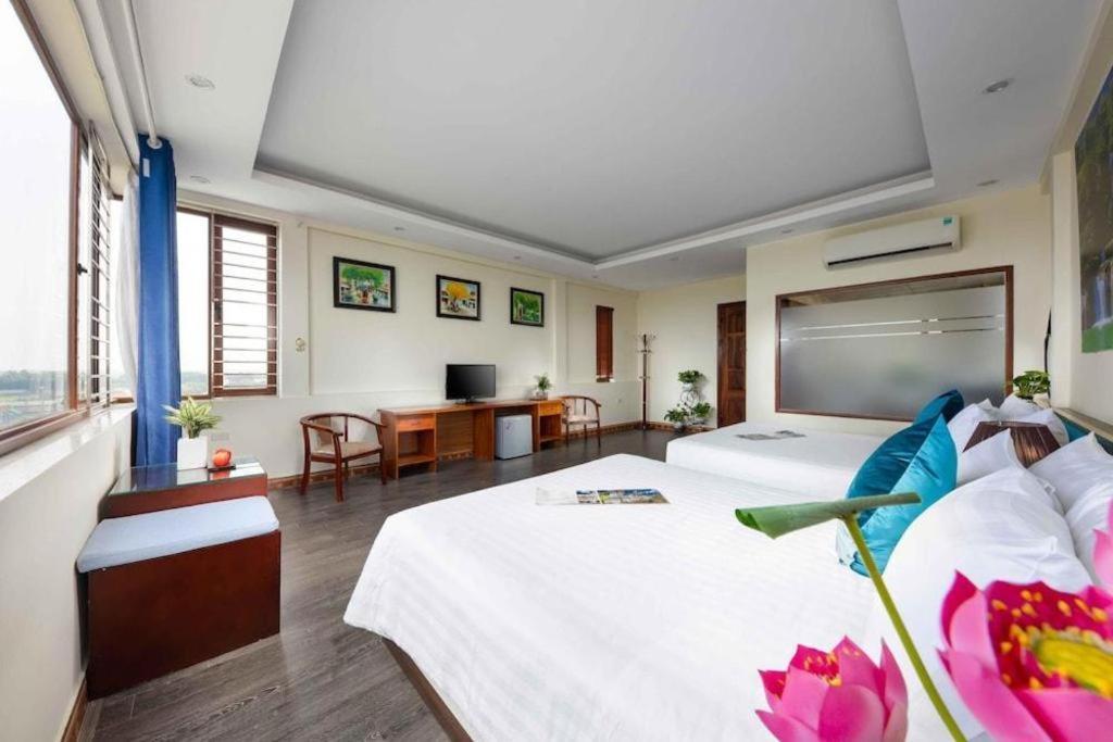 Viet Village Hotel Hanoi Exterior photo